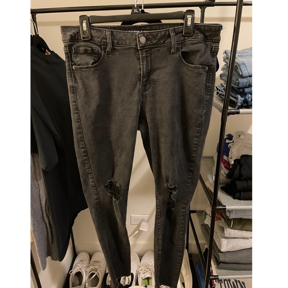 Black Old Navy Ripped Skinny Jeans